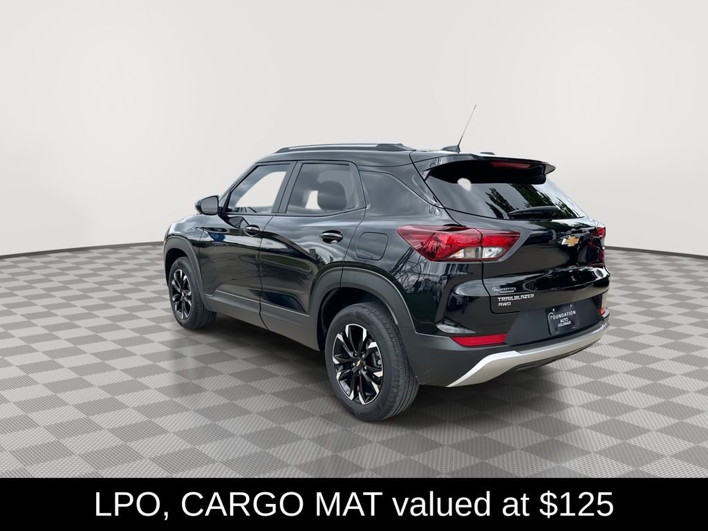 Certified 2023 Chevrolet TrailBlazer LT w/ Convenience Package AWD/4WD image 9