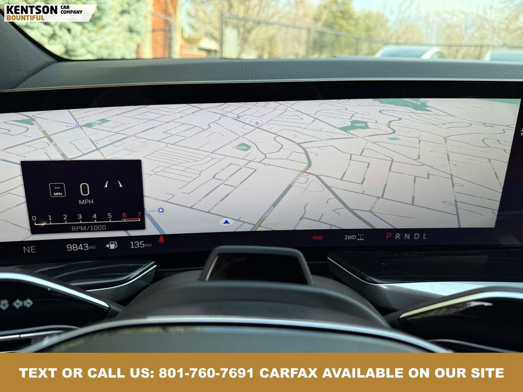 Used 2025 Cadillac Escalade ESV Sport w/ LPO, ONYX Package image 17