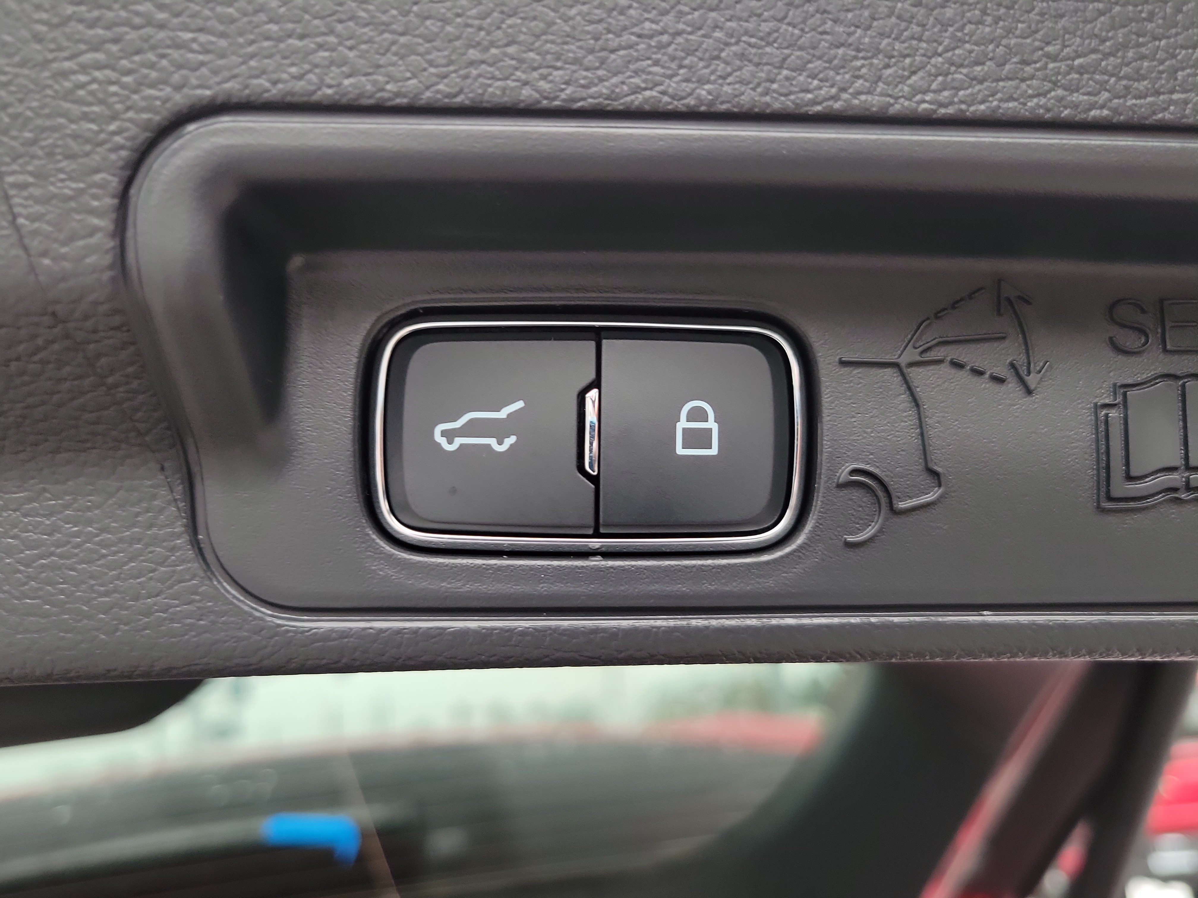 New 2027 Ford Explorer Active w/ Active Comfort Package RWD image 9