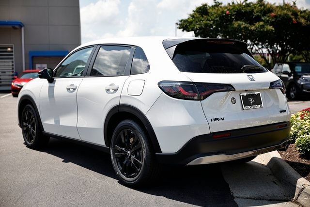 New 2027 Honda HR-V Sport image 8