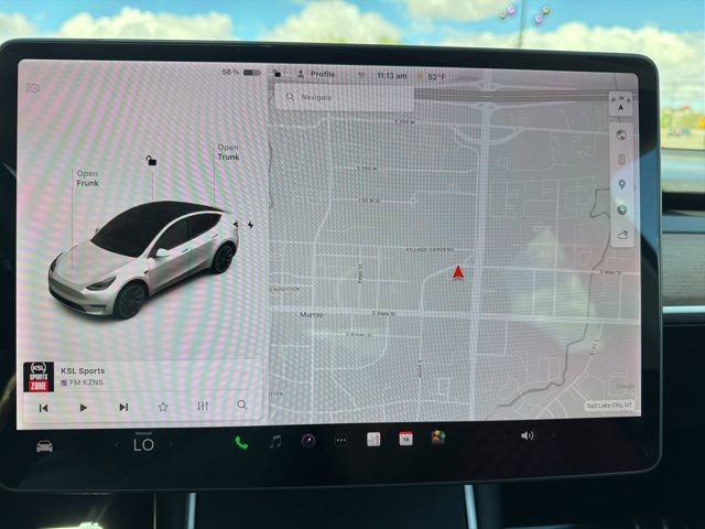Used 2020 Tesla Model Y Long Range AWD/4WD image 24