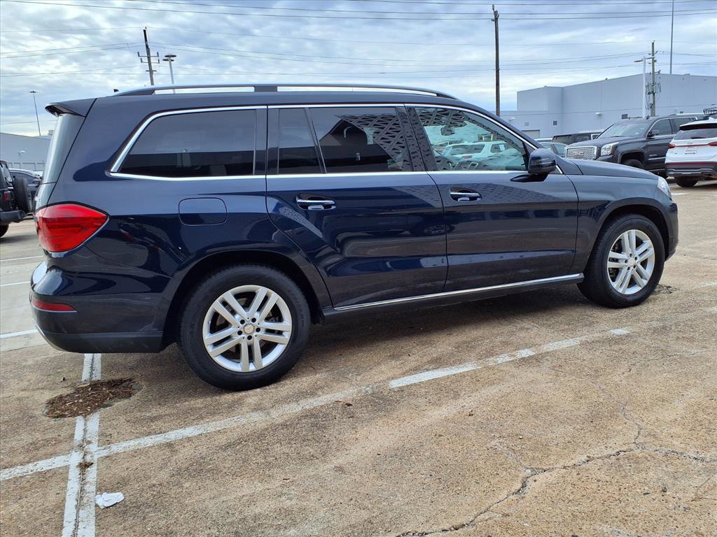 Used 2015 Mercedes-Benz GL 450 4MATIC image 27