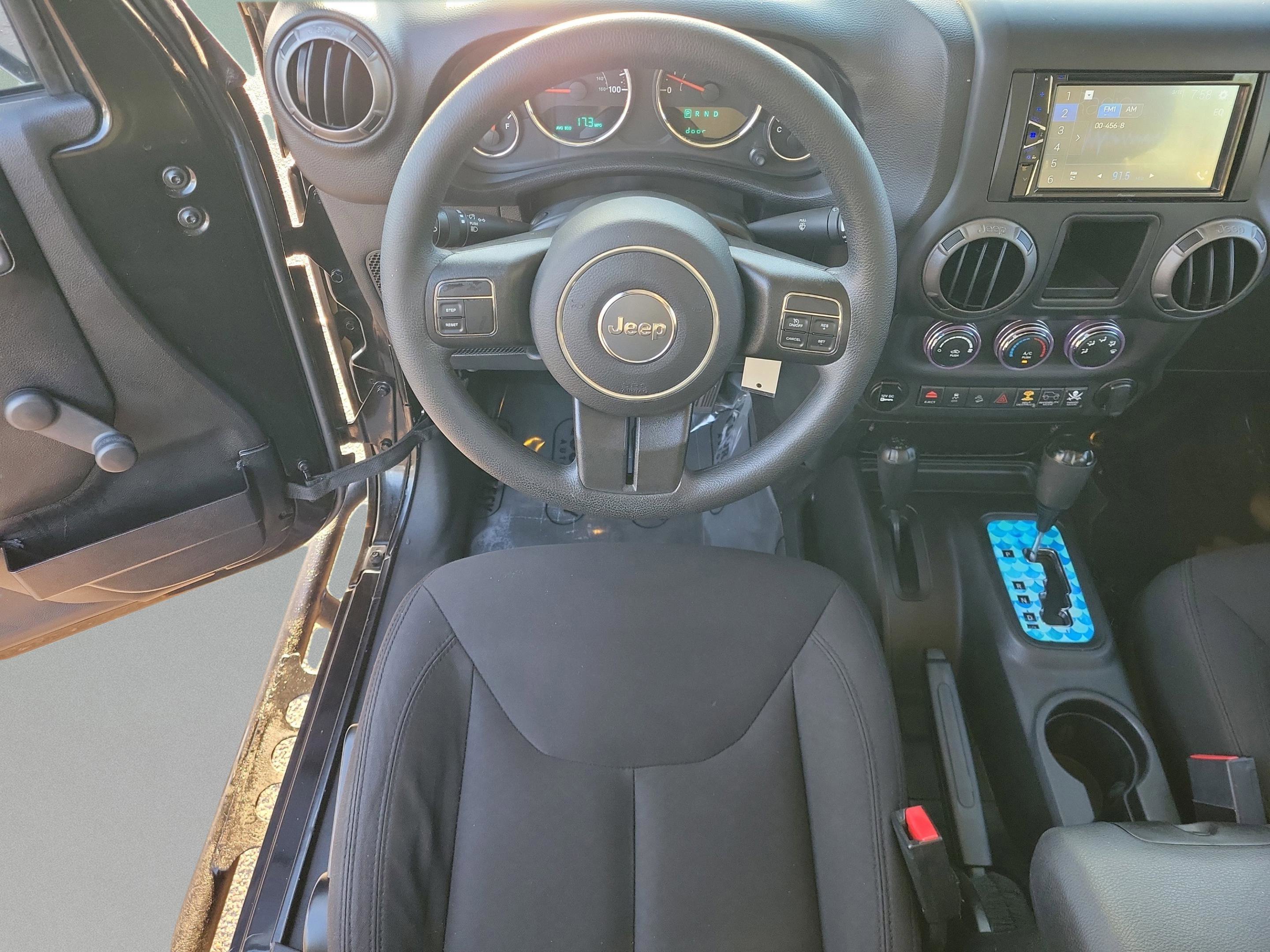 Used 2015 Jeep Wrangler Sport image 14