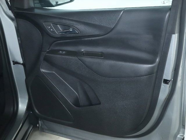 Used 2023 Chevrolet Equinox LT image 33