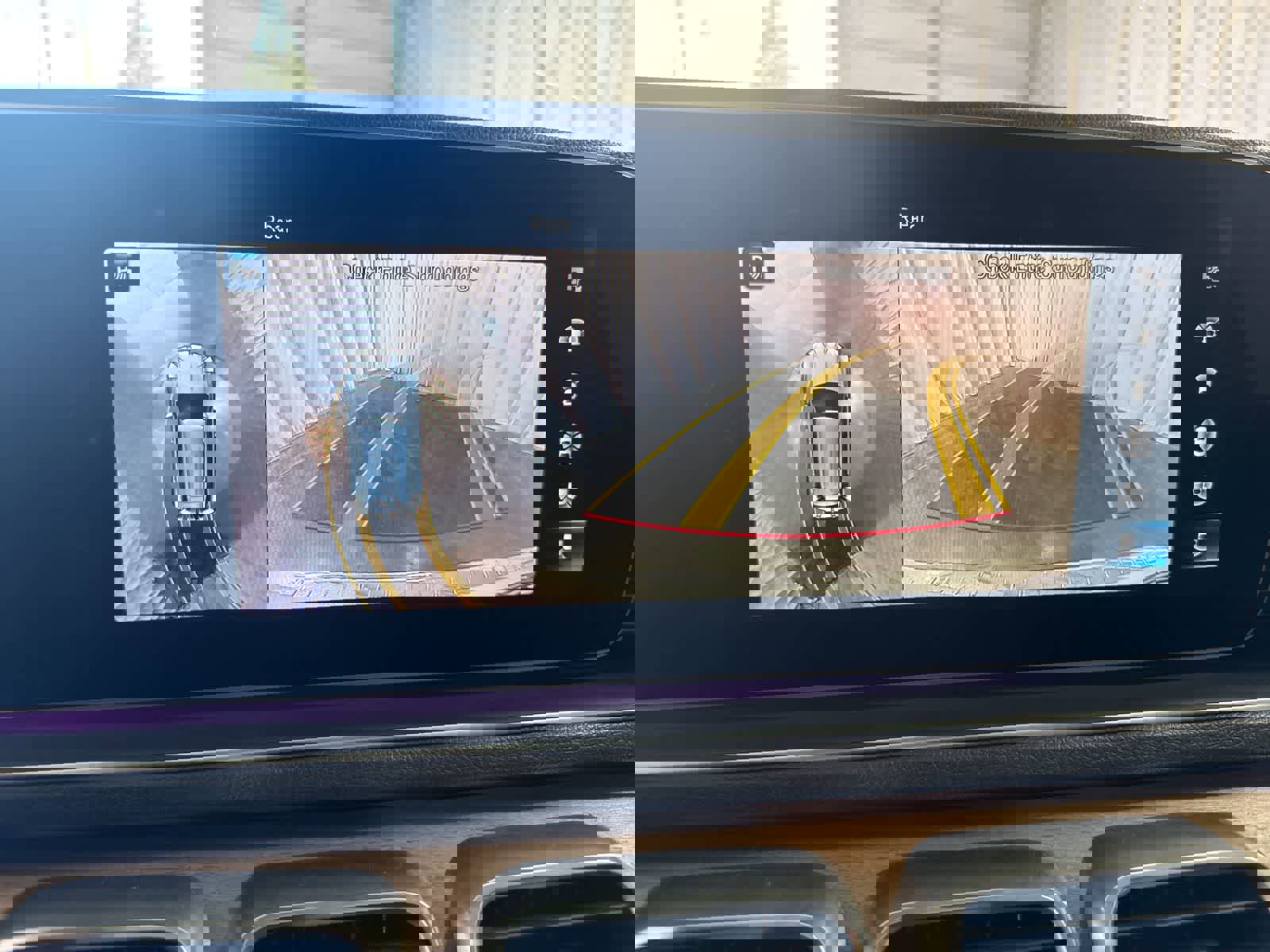 Used 2021 Mercedes-Benz GLE 350 w/ Premium Package image 26