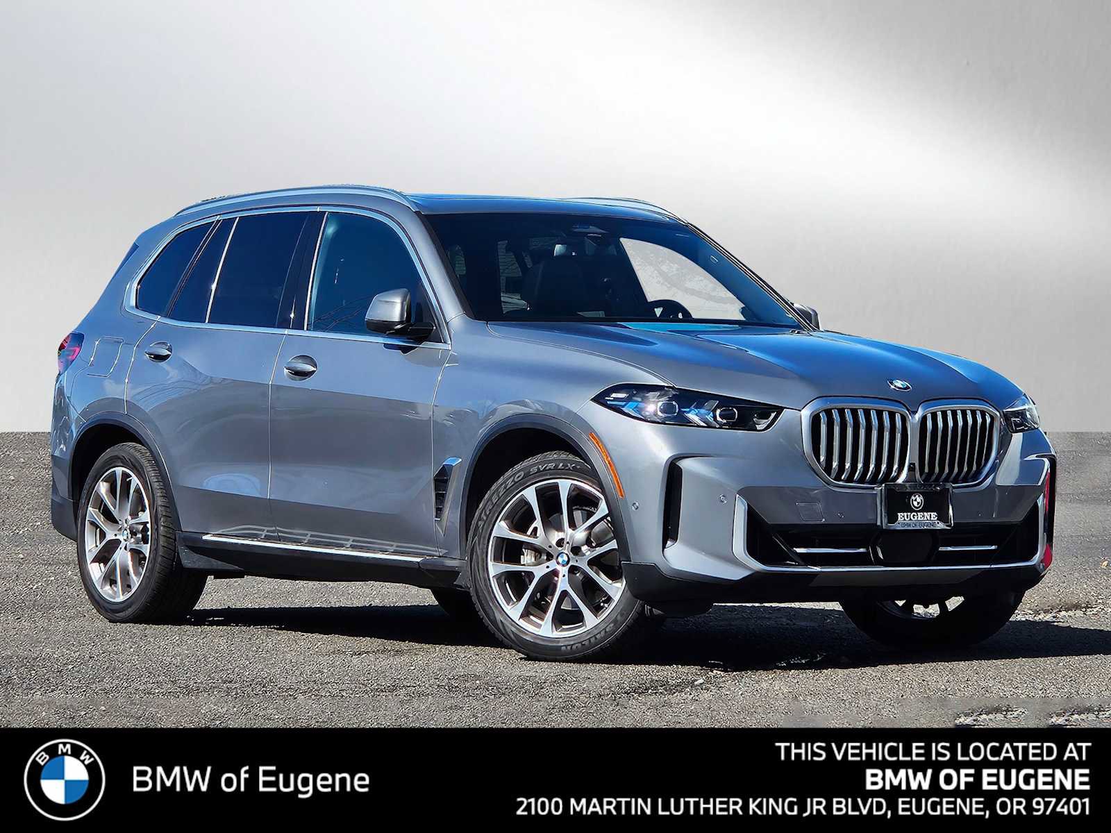 Used 2024 BMW X5 xDrive40i w/ Premium Package AWD/4WD image 1