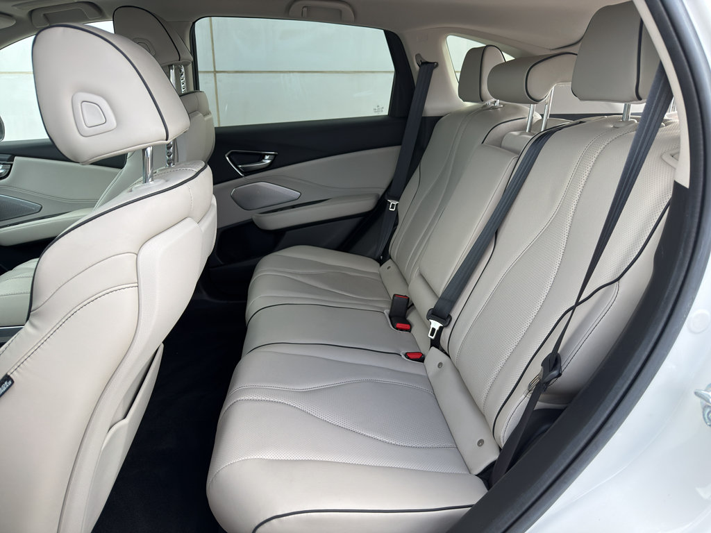 Certified 2025 Acura RDX SH-AWD w/ Advance Package image 15