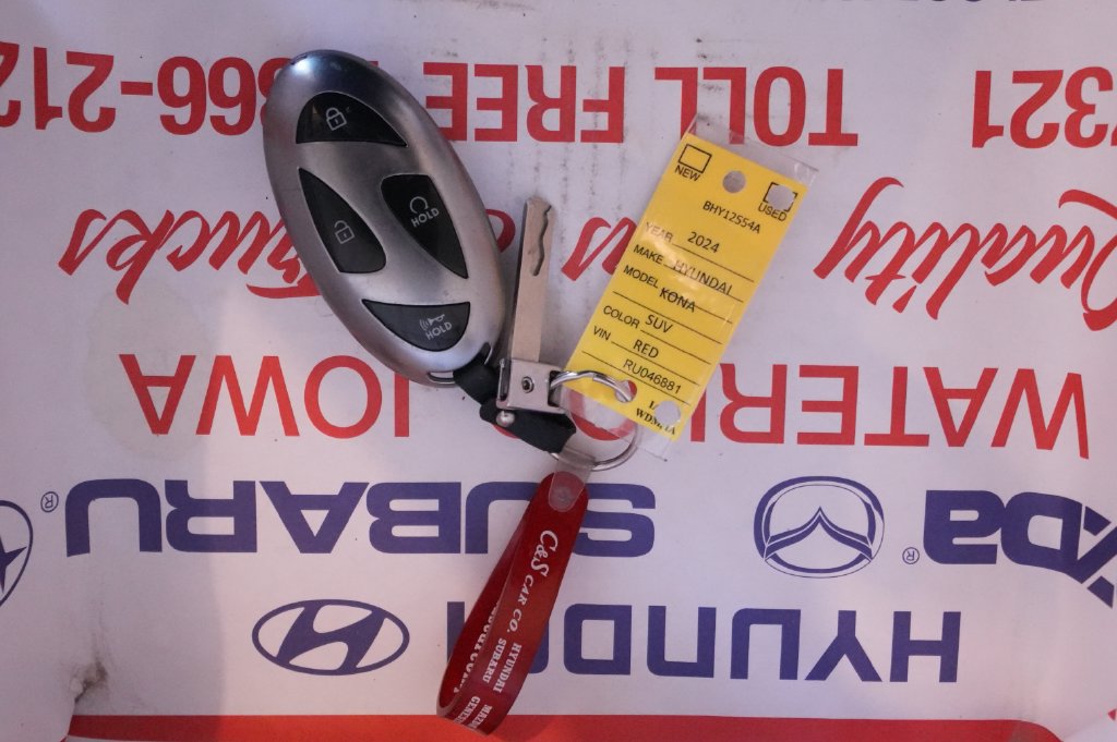 Used 2024 Hyundai Kona SEL AWD/4WD image 38
