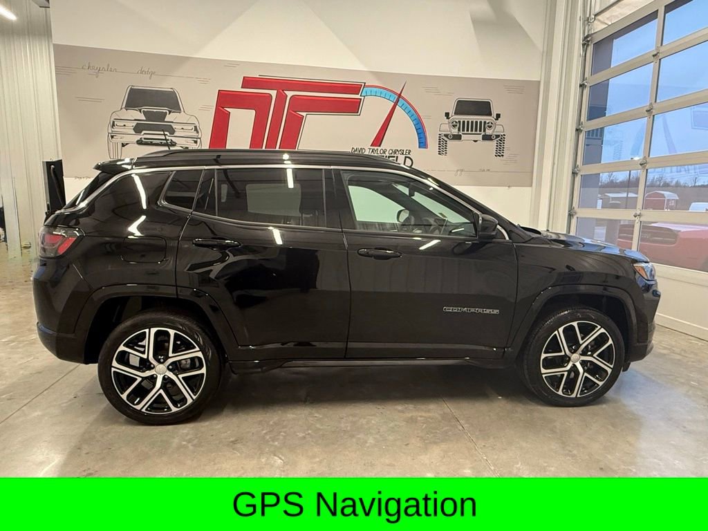 Used 2024 Jeep Compass Limited w/ Elite Group image 2