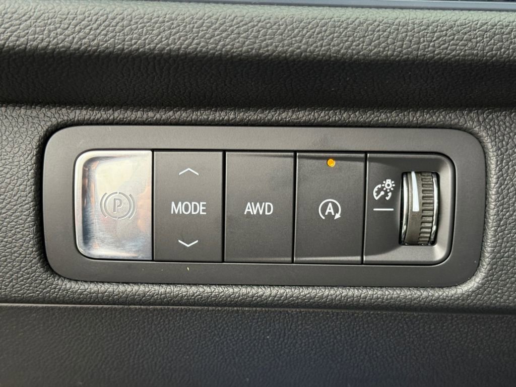 New 2026 Chevrolet Traverse High Country image 22