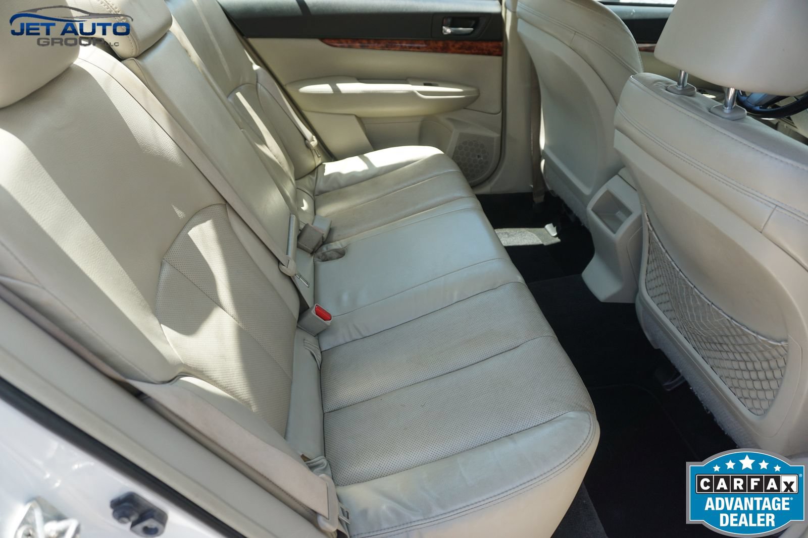 Used 2011 Subaru Legacy 2.5i Limited w/ Appearance Package 1H AWD/4WD image 21