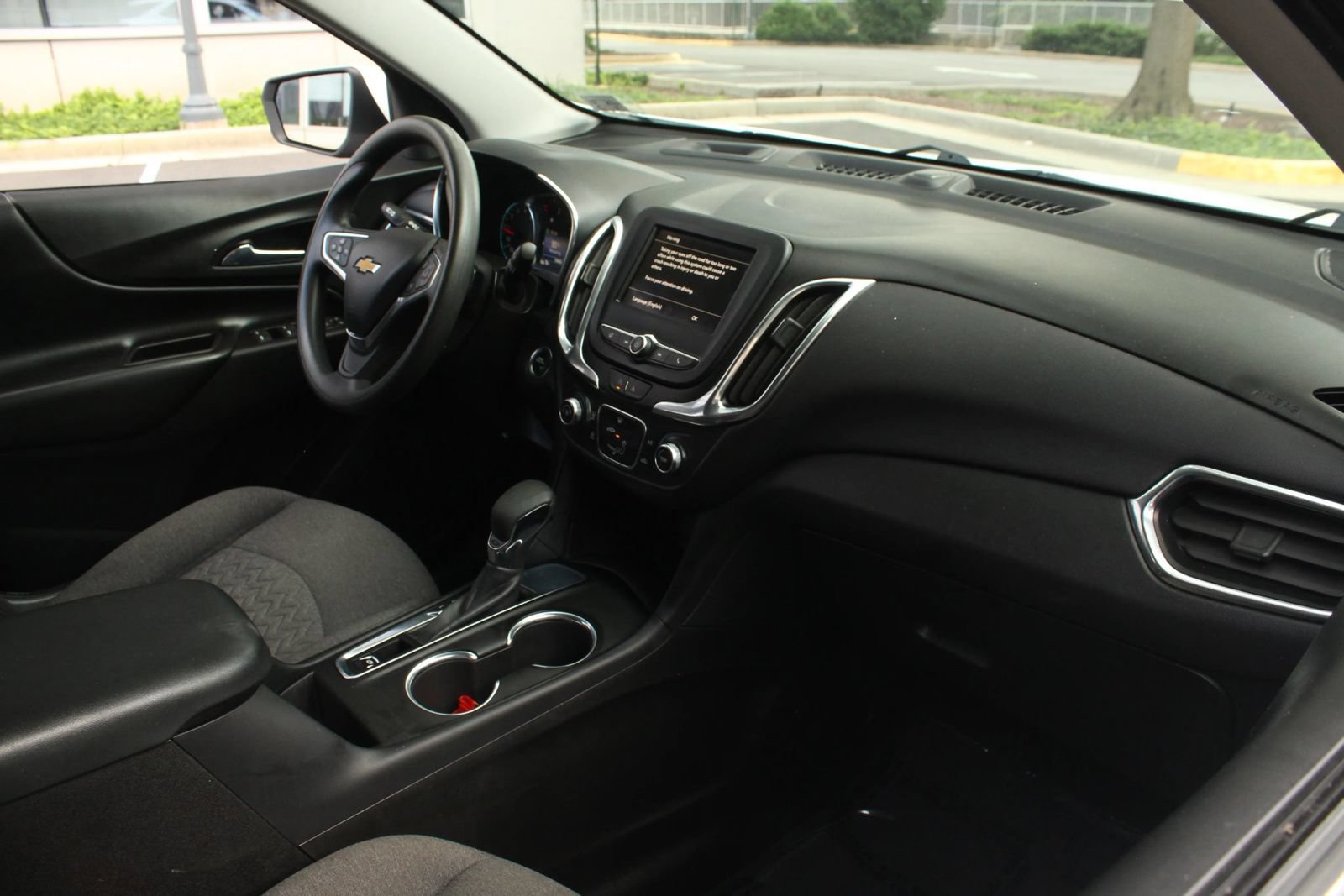 Used 2022 Chevrolet Equinox LT FWD image 25