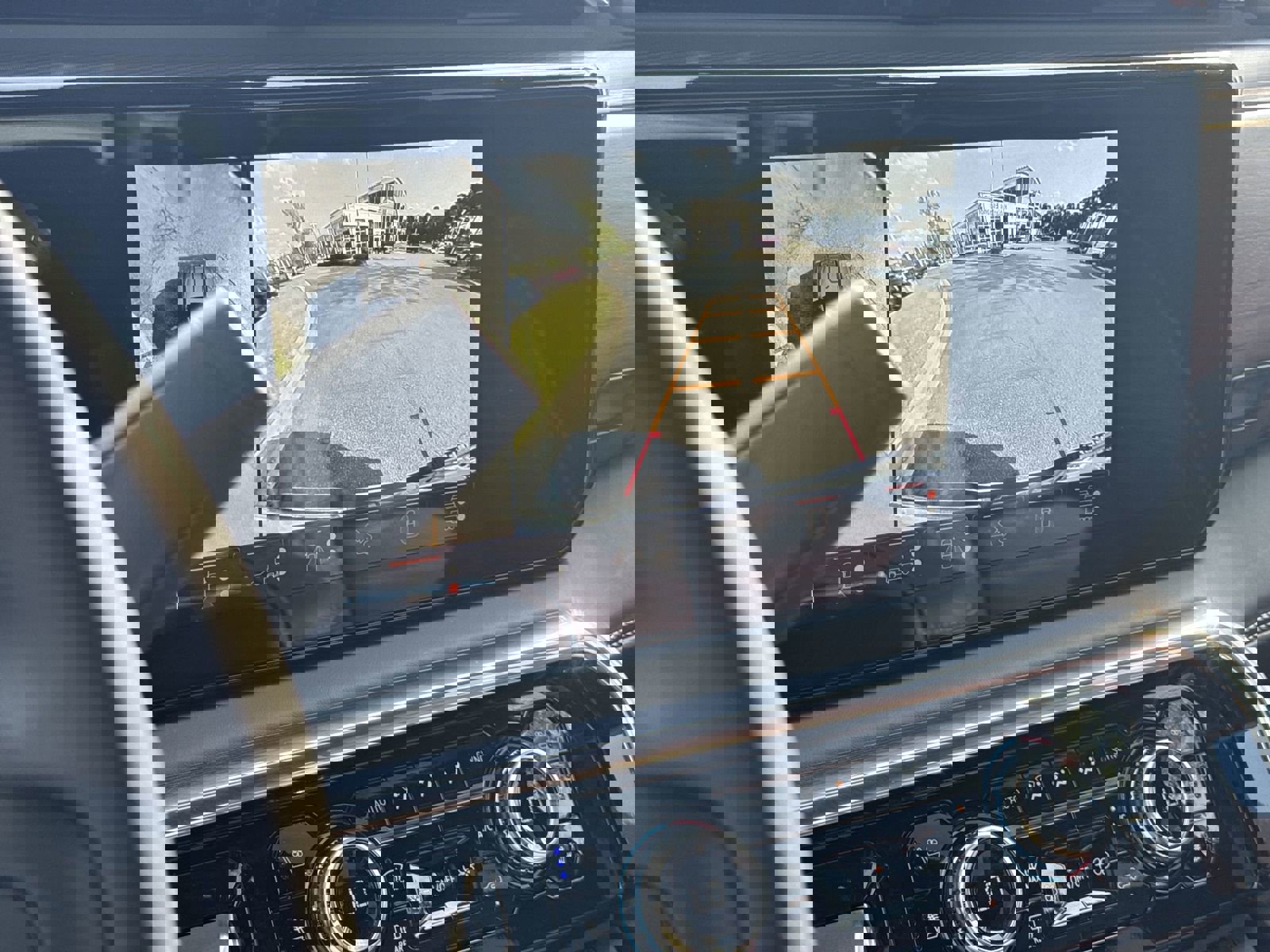 Used 2025 GMC Sierra 2500 Denali Ultimate image 25