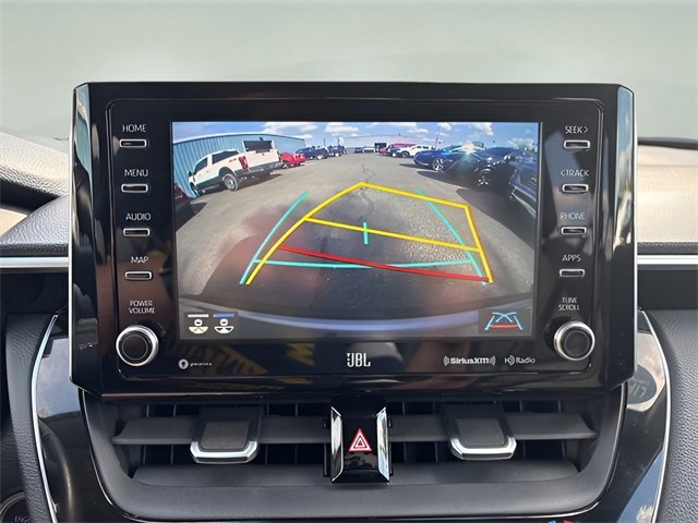 Used 2022 Toyota Corolla Cross XLE image 16