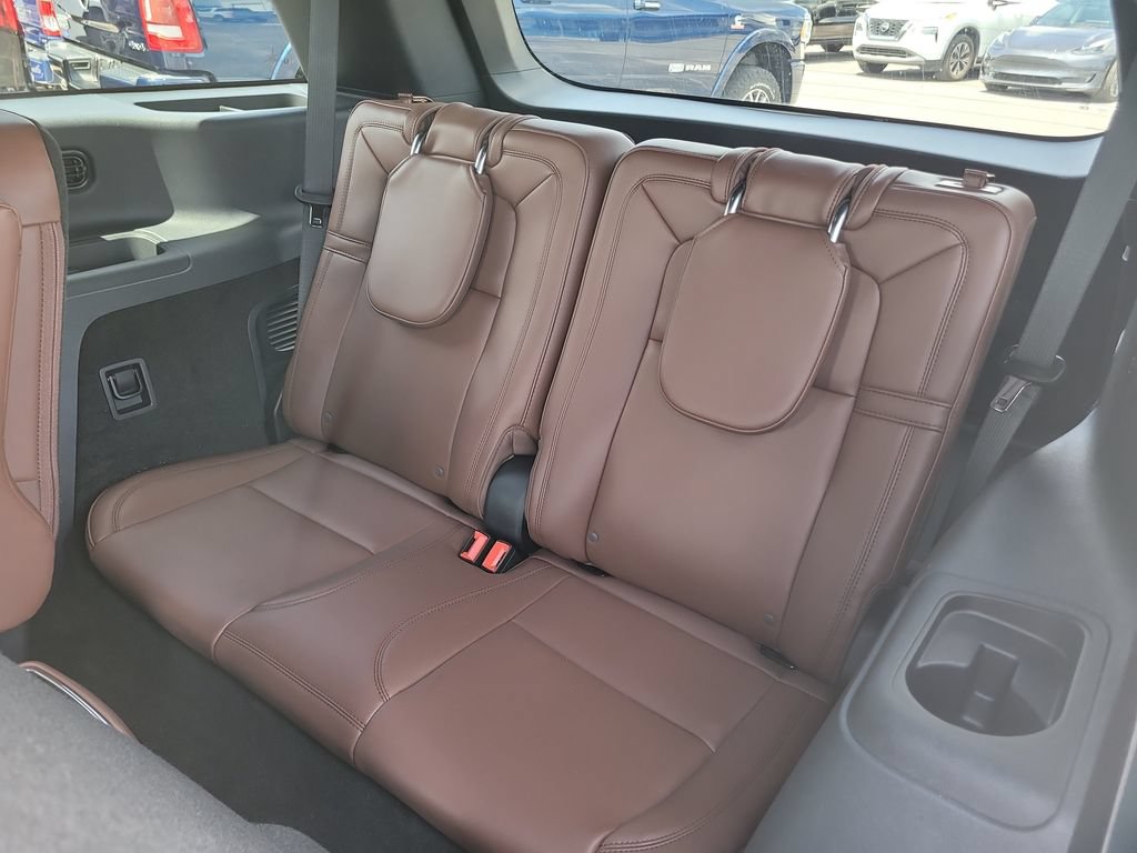 Used 2025 Lincoln Aviator Reserve w/ Jet Appearance Package RWD image 13