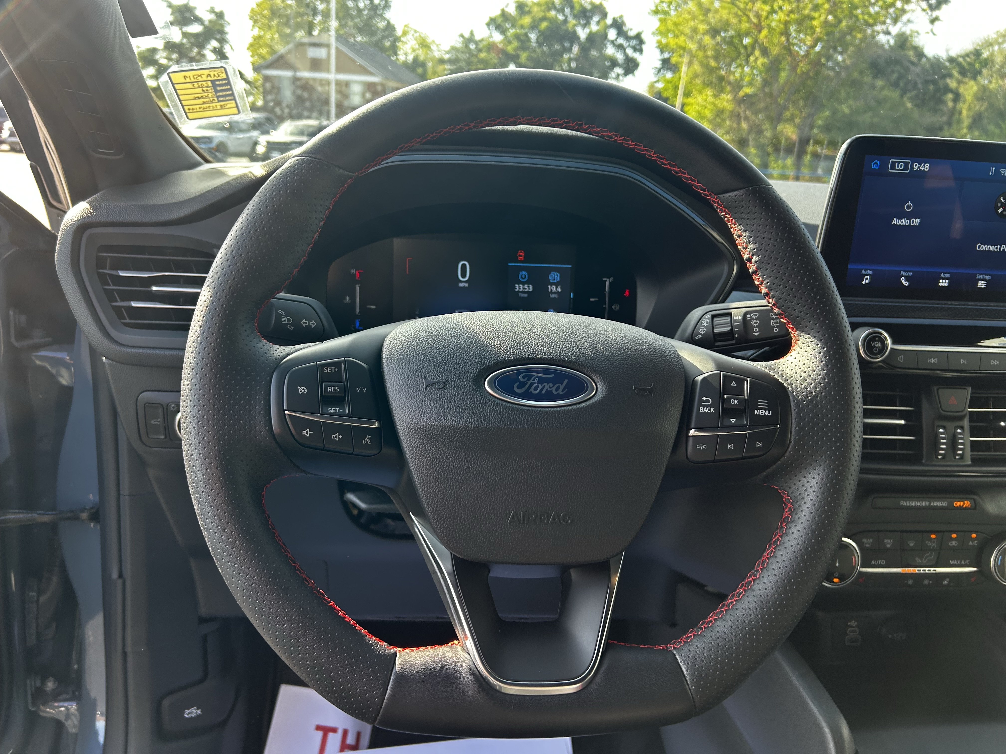 Used 2025 Ford Escape ST-Line Select AWD/4WD image 11