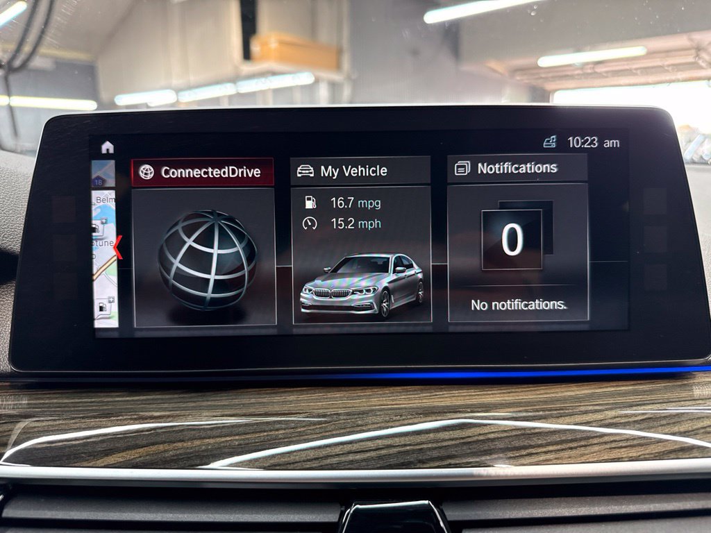 Used 2018 BMW 530i xDrive AWD/4WD image 24