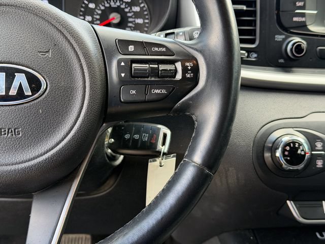 Used 2016 Kia Sorento FWD w/ LX Convenience Package image 11