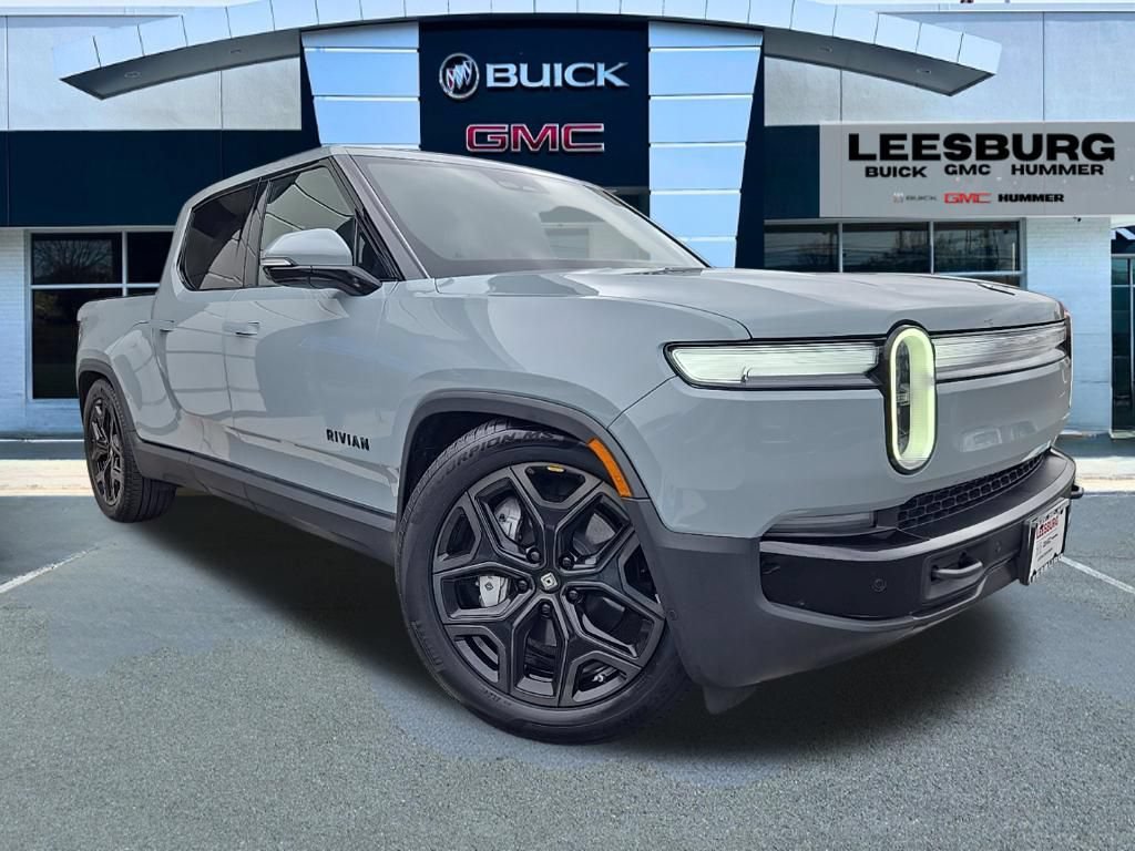 Used 2025 Rivian R1T Adventure AWD/4WD video 1