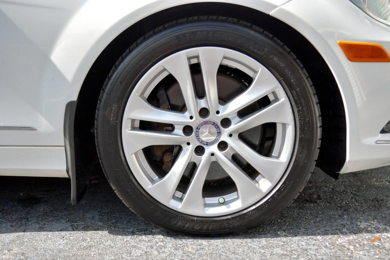 Used 2013 Mercedes-Benz C 300 4MATIC Sedan w/ Multimedia Pkg image 32