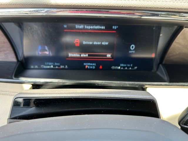 Used 2022 Lincoln Navigator Reserve image 38