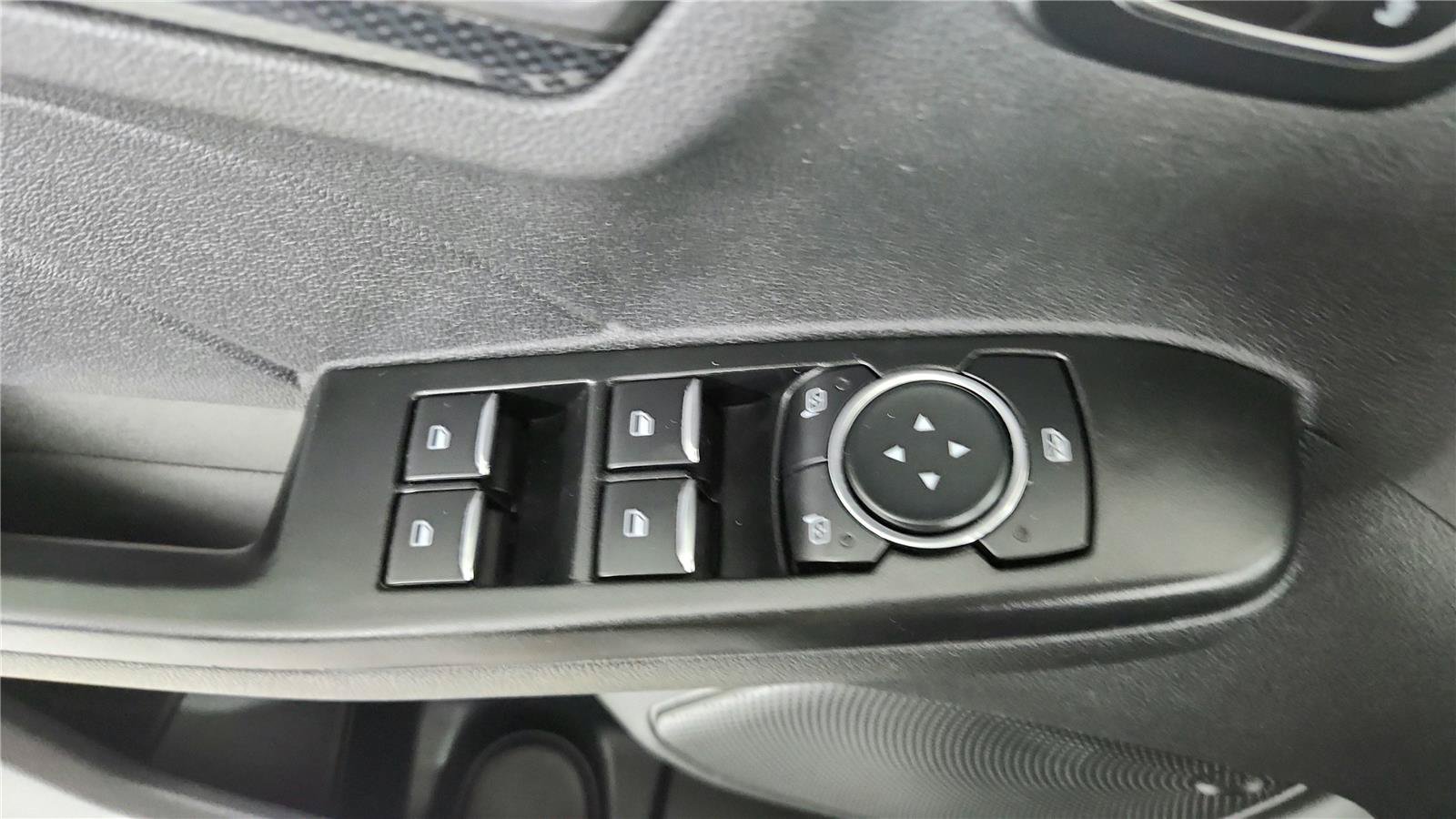 Used 2025 Ford Escape ST-Line Elite AWD/4WD image 18