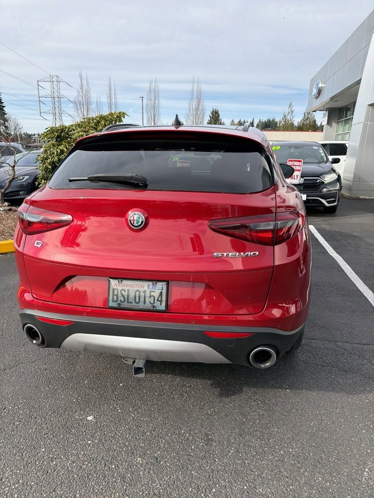 Used 2019 Alfa Romeo Stelvio Ti Sport w/ Quick Order Package 22S Sport image 5