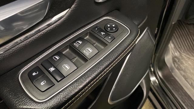 Used 2023 RAM 1500 Laramie image 22