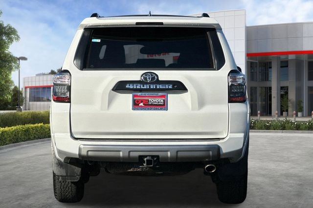 Used 2020 Toyota 4Runner TRD Off-Road image 5