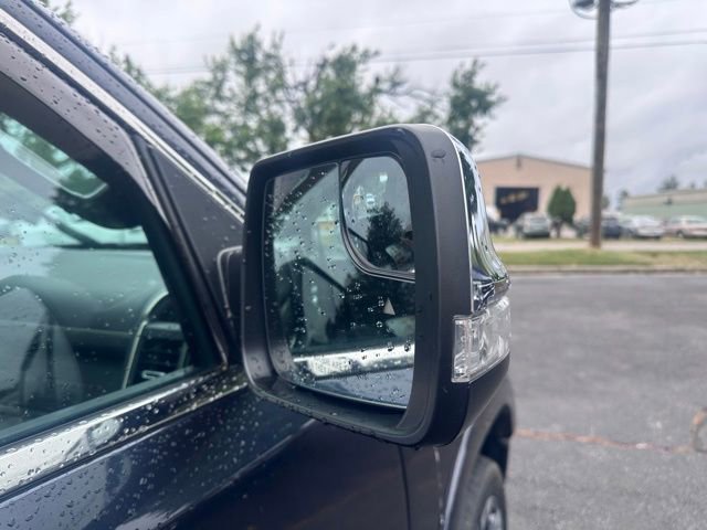 Used 2019 RAM 1500 Limited AWD/4WD image 11