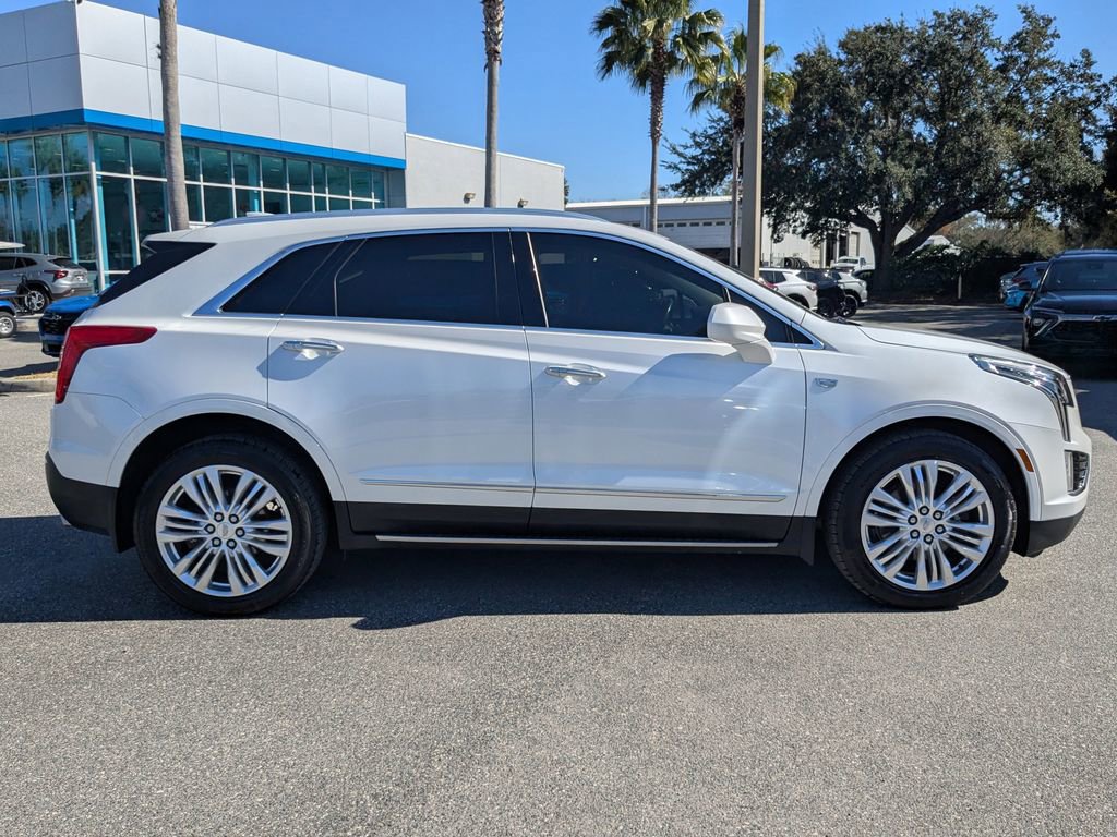 Used 2019 Cadillac XT5 Premium Luxury image 2
