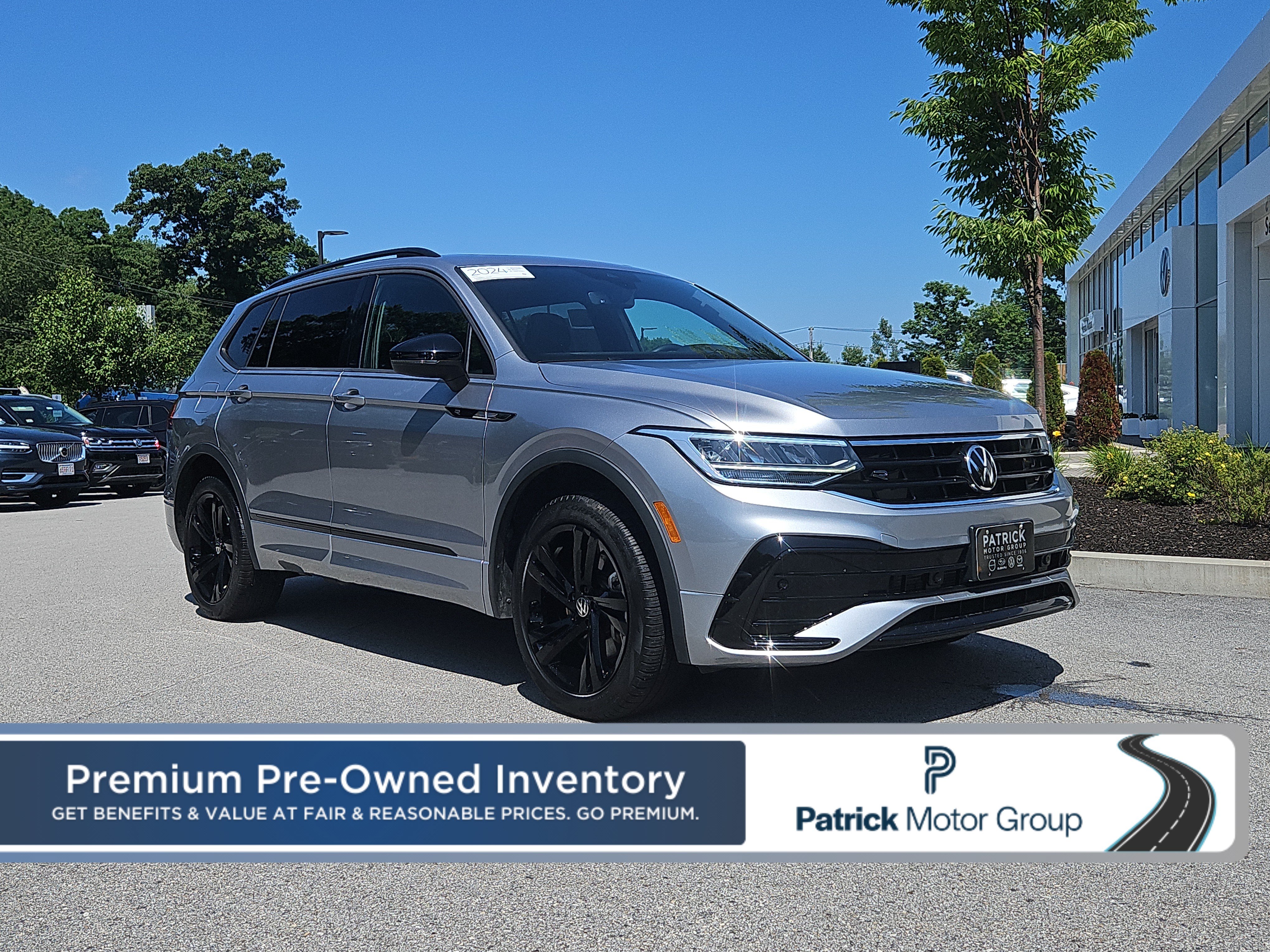 Certified 2024 Volkswagen Tiguan SE R-Line