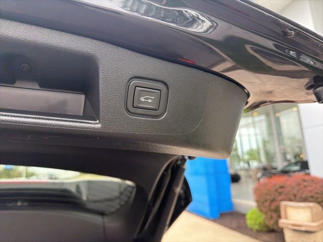 Used 2024 Chevrolet Blazer EV LT image 12
