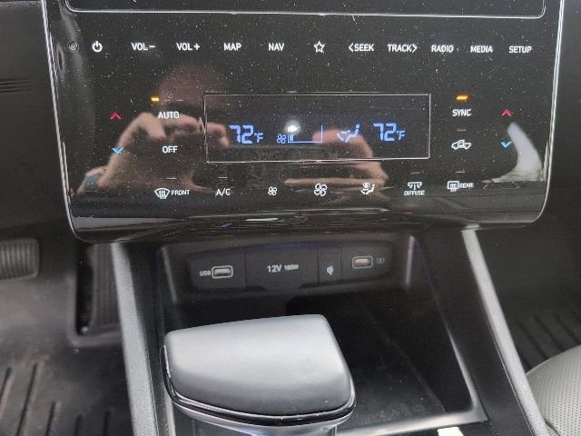 Used 2023 Hyundai Santa Cruz Limited image 23