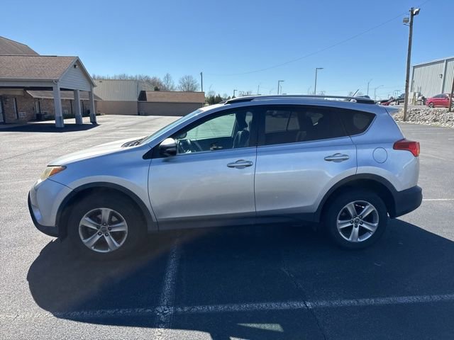 Used 2015 Toyota RAV4 XLE image 17