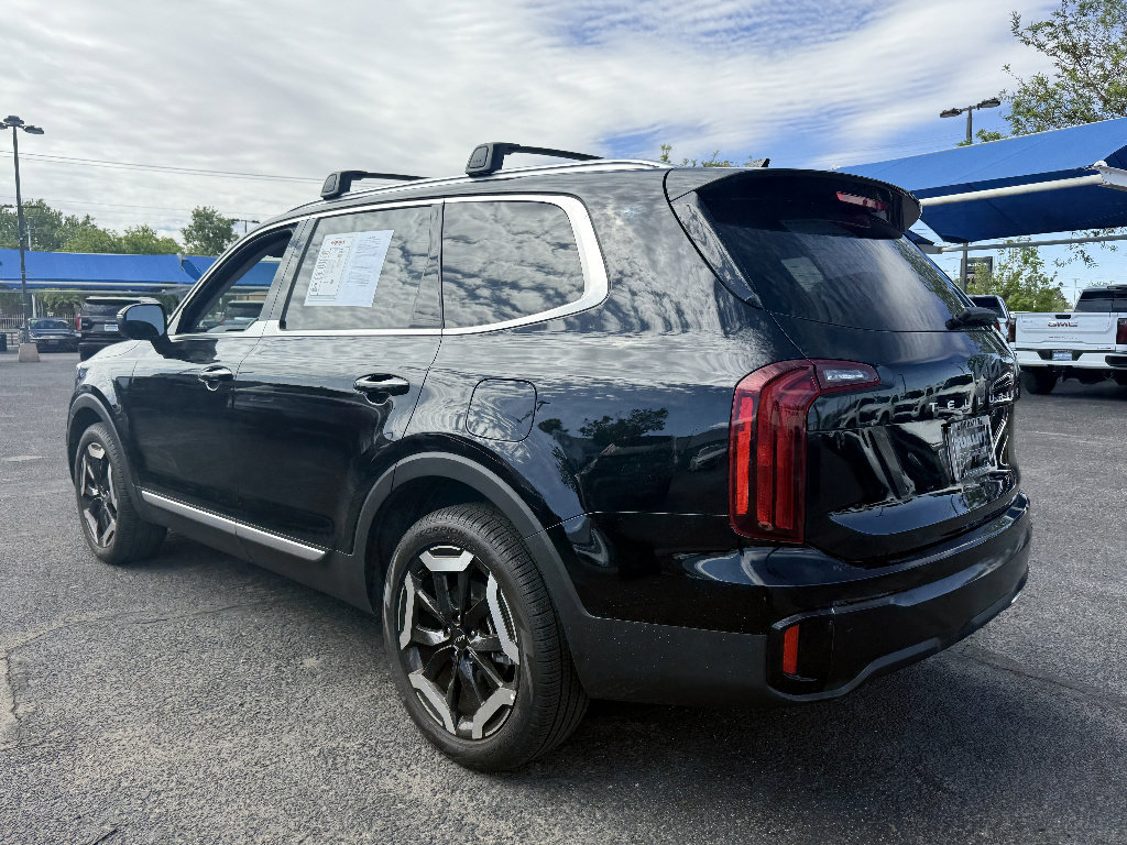 Used 2025 Kia Telluride S AWD/4WD image 7