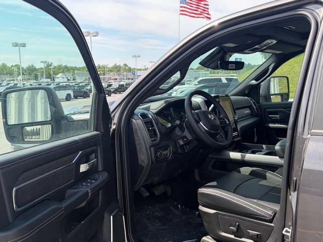 New 2026 RAM 2500 Laramie w/ Night Edition AWD/4WD image 15