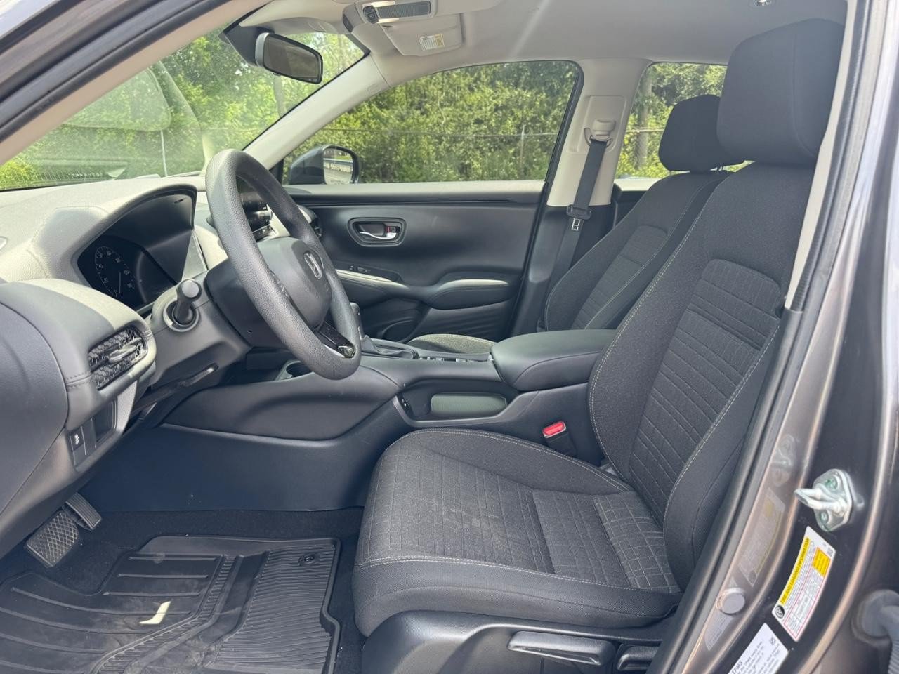 Used 2024 Honda HR-V LX image 18