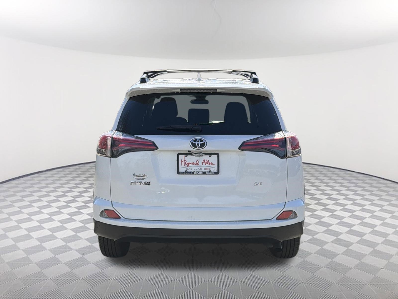 Used 2017 Toyota RAV4 LE w/ All Weather Liner Package image 7