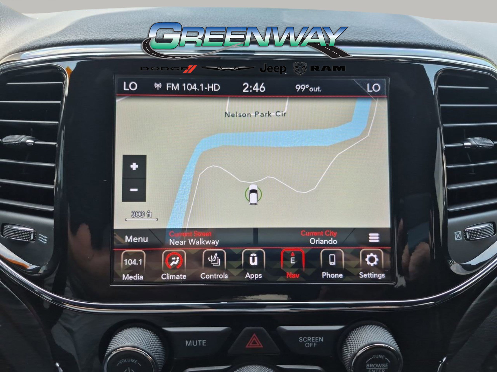 Used 2022 Jeep Grand Cherokee Laredo X RWD image 19