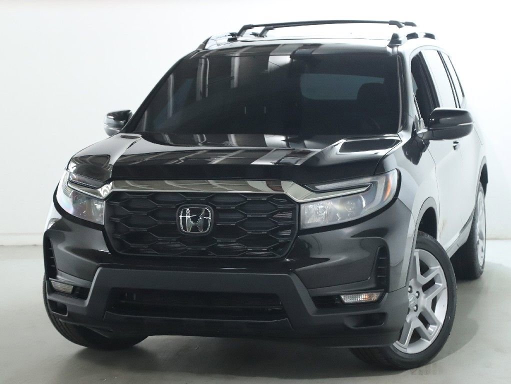 Used 2024 Honda Passport EX-L image 3