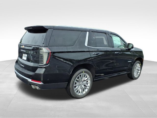 New 2027 Chevrolet Tahoe High Country AWD/4WD image 3