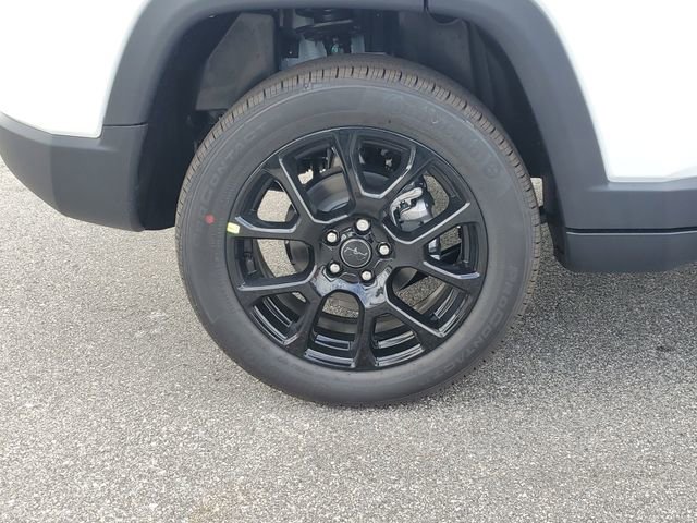 New 2026 Jeep Compass Latitude image 5