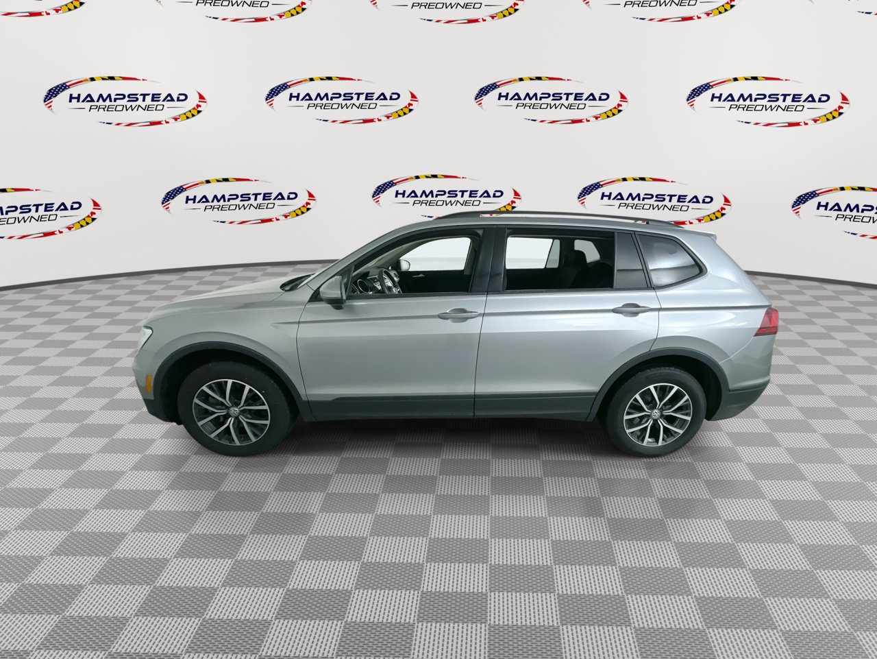 Used 2021 Volkswagen Tiguan S image 5
