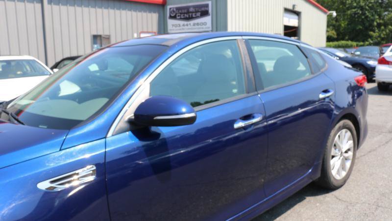 Used 2016 Kia Optima EX w/ Premium Package FWD image 3