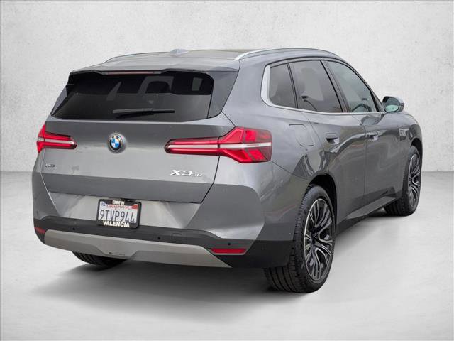 Used 2025 BMW X3 xDrive30i w/ Premium Package image 5