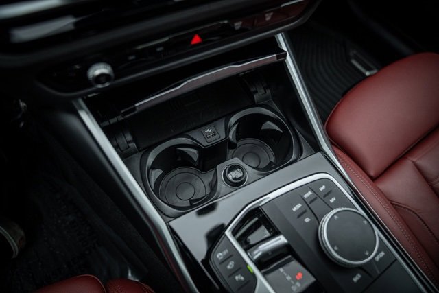 Used 2023 BMW i4 eDrive35 image 36