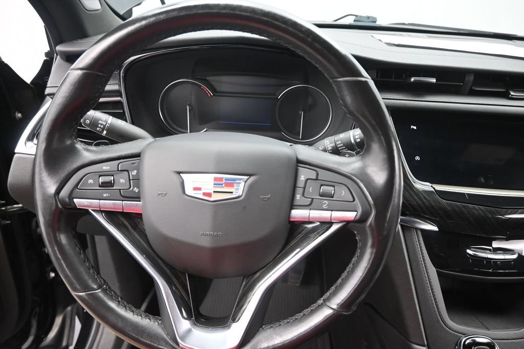 Used 2021 Cadillac XT6 Premium Luxury AWD/4WD image 24