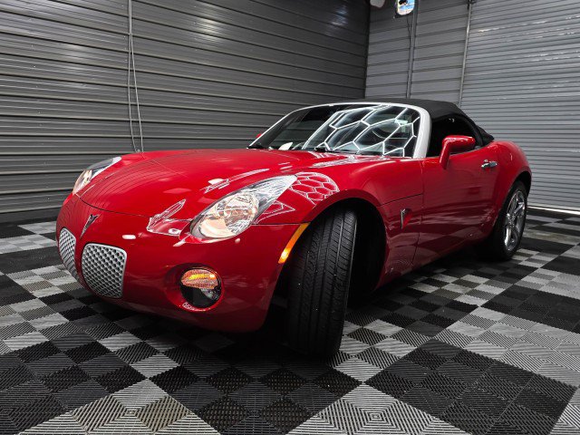 Used 2006 Pontiac Solstice Convertible w/ Premium Package RWD image 29