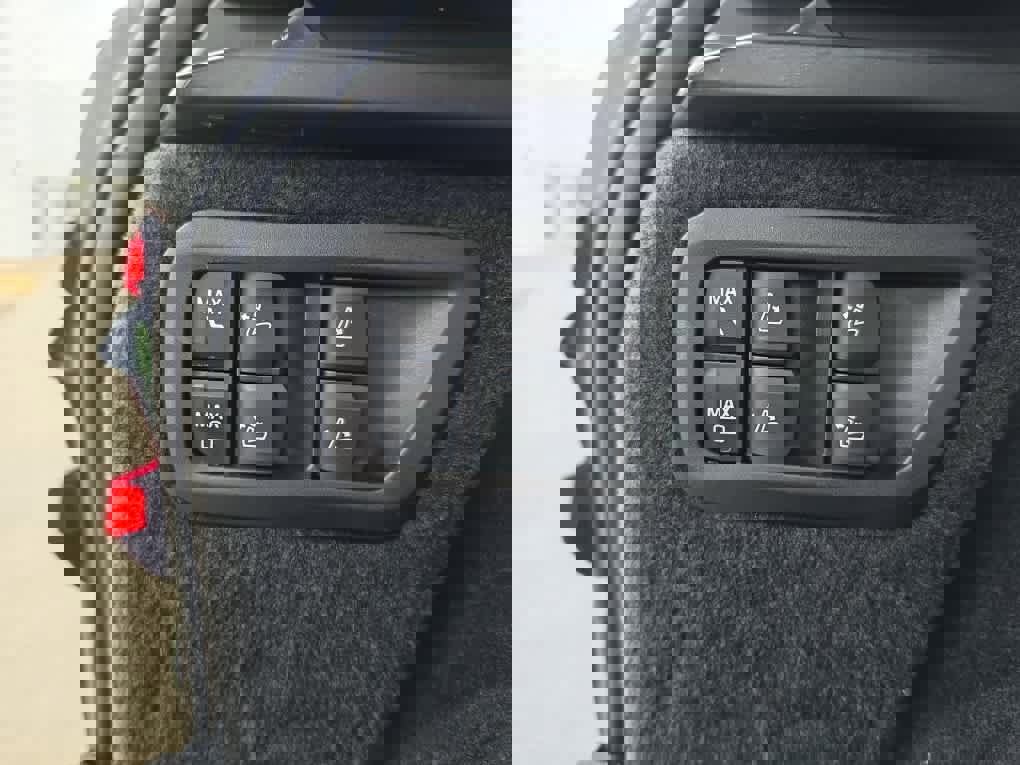 Used 2026 BMW X7 M60i image 8